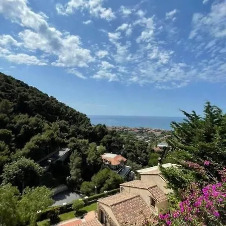 Apartment Luna 2 *