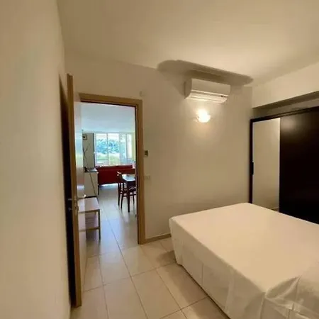 Luna 2 Apartment Vallecrosia
